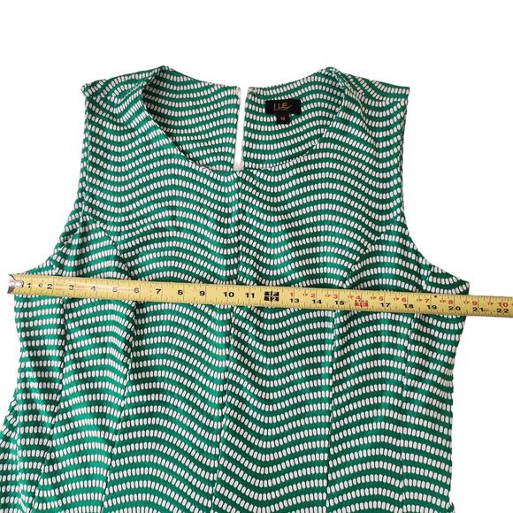 Green White Dress Womens 18 XL Geometric Fit Flare Flowy Sleeveless Polka Dot - Picture 11 of 13